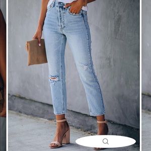 VICI Kason Distressed High Rise Denim NWT size 27